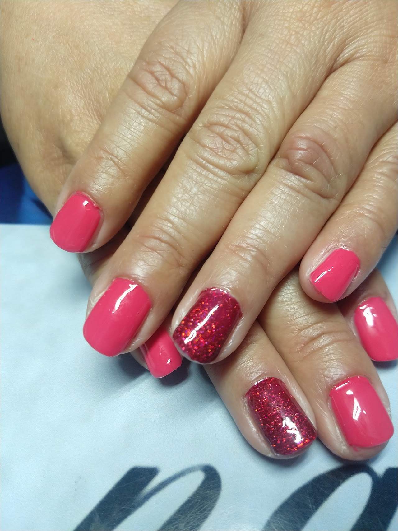 Manicura realizada en Belleza para Vos
